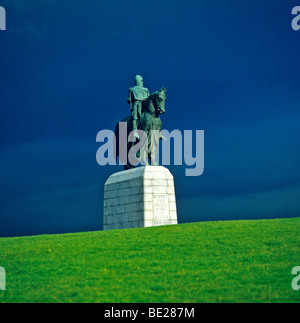 L'imponente statua di Robert the Bruce re di Scozia dalla Pilkington Jackson Foto Stock