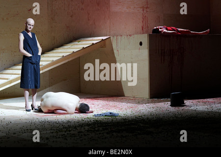 Scena di Woyzeck presso il teatro comunale di Berna, premiere 12.09.2009, Svizzera Foto Stock