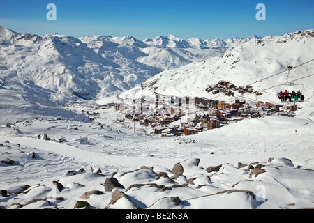 Val Thorens ski resort (2300m) nelle tre valli, Les Trois Vallees, Savoie, sulle Alpi francesi, Francia Foto Stock