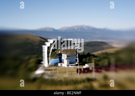 Il più grande del mondo di forno solare o quattro Solaire a Odeillo in Pyrenees-Orientales in Francia Foto Stock