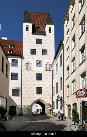 Porta e torre, Alter Hof, Monaco di Baviera, Germania, Europa Foto Stock