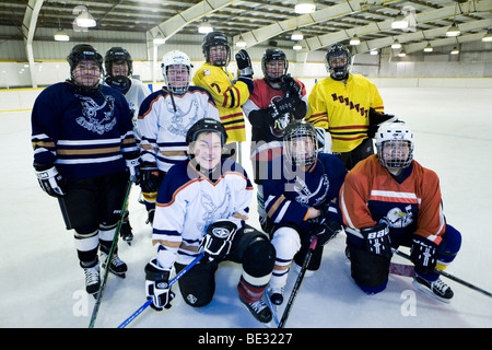 Gojahaven è una città nel nord del Canada in cui 1000 Inuit vivono. Hockey su ghiaccio è un spprt popolare tra i giovani. Vi è un Foto Stock