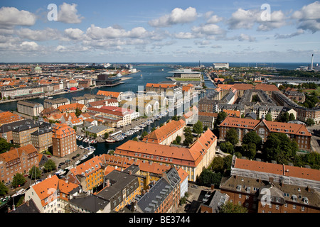 Vista di Copenhagen dalla parte superiore della nostra Chiesa Salvatori, Copenaghen, Danimarca, Europa Foto Stock