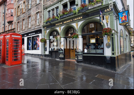 Il diacono Brodie's Tavern, pub, Edimburgo, Scozia, Regno Unito, Europa Foto Stock