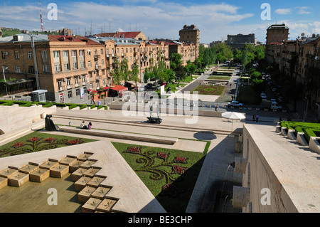 Cascata complessa al centro di Yerevan, Jerewan, Armenia, Asia Foto Stock