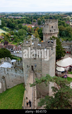 Vista su Warwick da tenere più in alto del Castello di Warwick Foto Stock