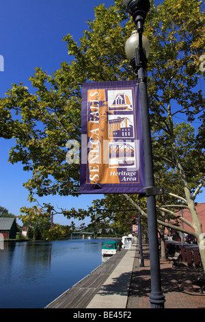 Seneca Falls, NY waterfront sul Seneca-Cayuga Canal, parte del Canale Erie sistema in Upstate New York Foto Stock