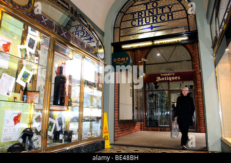 Trinità arcade hay Street Mall Perth Western Australia Foto Stock