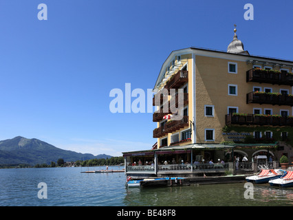 Hotel Weisses Roessl, St. Wolfgang, lago Wolfgangsee, regione del Salzkammergut, Austria superiore, Austria, Europa Foto Stock