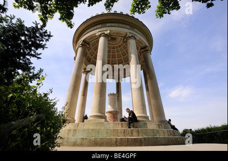 Monopteros nel Giardino Inglese a Monaco di Baviera, Baviera, Baviera, Germania, Europa Foto Stock