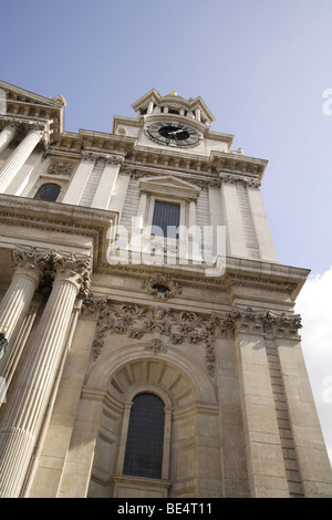 Gli aspetti della cattedrale di San Paolo a Londra.Architettura Sir Christopher Wren landmark religiosa.greco influenza romana prospettiva. Foto Stock