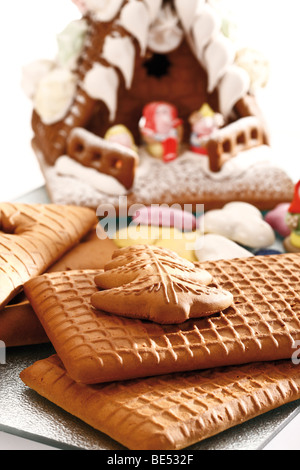 Gingerbread house, la casa della strega, ingredienti per crearne uno Foto Stock