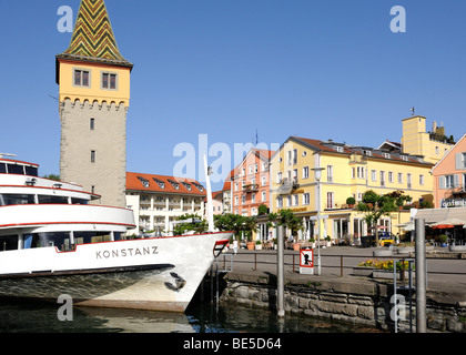 Porto di Lindau sul Lago di Costanza, Baviera, Germania, Europa Foto Stock