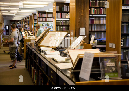 L'interno dell'ala D dell'Erbario di Kew Royal Botanic Gardens, Regno Unito. Foto Stock