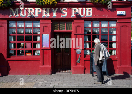 Pub anteriore, Dingle, nella contea di Kerry, Irlanda Foto Stock