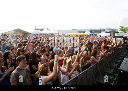 Udienza a soundcheck, Open Air Festival in Sempach-Neuenkirch, Svizzera, Europa Foto Stock