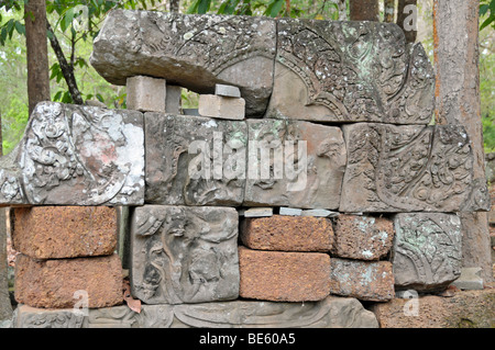 Wat Baphuon, rinnovato con assistenza francese, Angkor Wat, Siem Reap, Cambogia, Asia Foto Stock