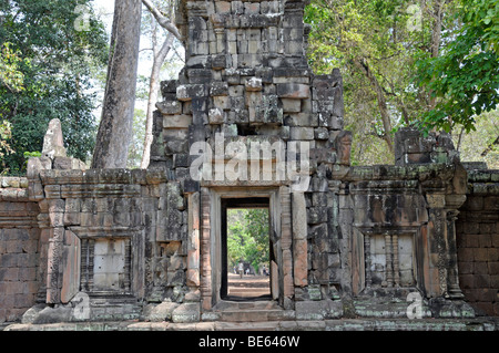 Wat Baphuon, rinnovato con assistenza francese, Angkor Wat, Siem Reap, Cambogia, Asia Foto Stock