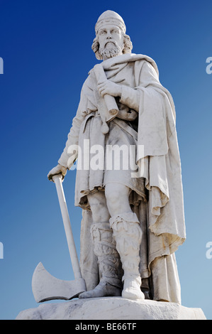 Statua di Alfredo il Grande, Wantage, Oxfordshire, Inghilterra, Regno Unito. Foto Stock