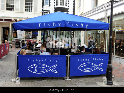 Ristorante Fishy Fishy, parte di proprietà del presentatore televisivo Dermot o'Leary a East Street Brighton nel 2009 - ora chiuso Foto Stock