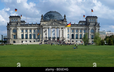 Il palazzo del Reichstag a Berlino, Germania, Europa Foto Stock
