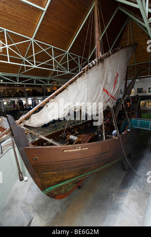 Caravel, replica della nave 1488 utilizzato da Bartholomeu Dias, Museo Marittimo, Mosselbay, Sud Africa Foto Stock