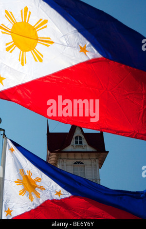 Philippine bandiere del Aguinaldo santuario nazionale in Kawit, Cavite. Foto Stock