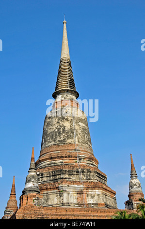 Grande Chedi Chaya Mongkol, Wat Yai Chai Mongkon, Ayutthaya, Thailandia, Asia Foto Stock