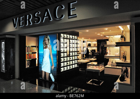 Boutique di moda,'Aeroporto di Kuala Lumpur, Malesia, sud-est asiatico Foto Stock