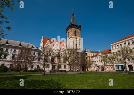 Nuovo municipio nel nuovo quartiere della città, Praga, Repubblica Ceca, Europa Foto Stock