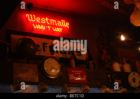 Westmalle birra segno, Dulle Griet bar, cafe, Gent, Belgio Foto Stock