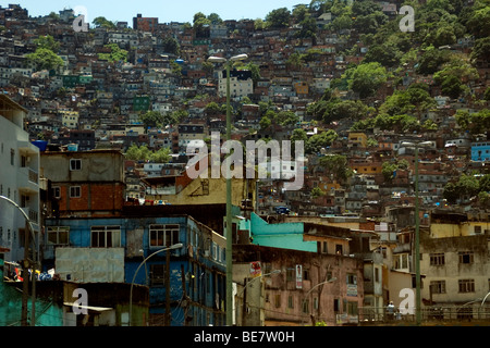 Rocinha, 'più grande favela' nel mondo, Rio de Janeiro, Brasile Foto Stock