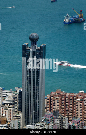 Hong Kong, Hong Kong Island, 18 aprile 2007 Edificio dell'Ufficio di collegamento del governo centrale del popolo nella RAS di Hong Kong. Foto Stock