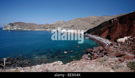 La Spiaggia Rossa vicino ad Akrotiri, Santorini. Foto Stock