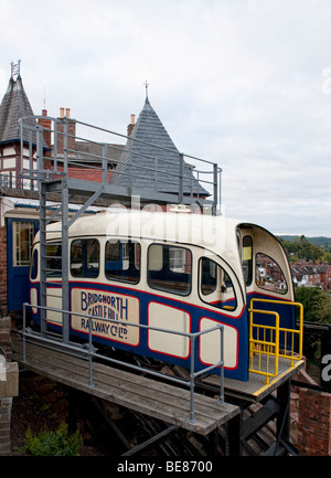 Il Cliff ferrovia che collegava la città alta con la città bassa in Bridgnorth, Shropshire Foto Stock