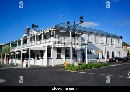 Il Rob Roy Hotel, Waihi, sulla statale due, Isola del nord, Nuova Zelanda. Waihi è il sito della grande Martha miniera d'oro. Foto Stock