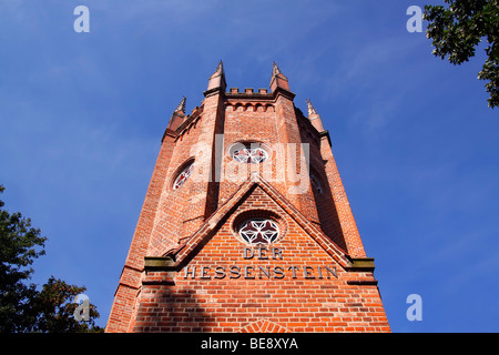 Look-out Der Hessenstein sulla montagna Pilsberg, torre vicino a Panker a Luetjenburg, Ploen, East Holstein, Holstein svizzera Foto Stock