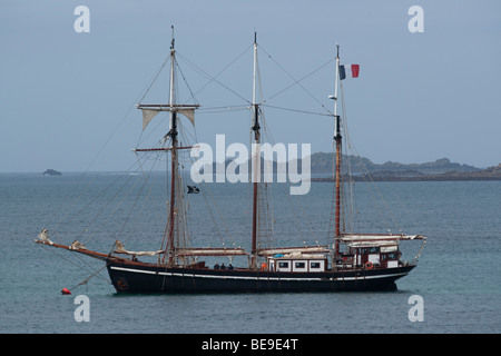 Tre masted nave in Hugh porto cittadino, St. Mary's, Isole Scilly Foto Stock