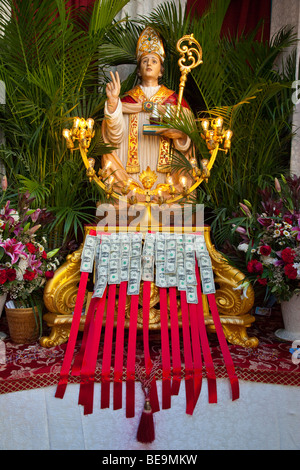 Santuario per la festa di San Gennaro Festival di Little Italy a New York City Foto Stock