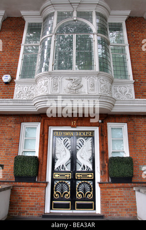 Swan House, Chelsea Embankment, Chelsea, Royal Borough of Kensington and Chelsea, Greater London, Inghilterra, Regno Unito Foto Stock