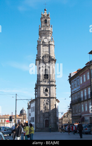 Torre dos clerigos chiesa Porto Portogallo Foto Stock