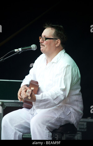 JC Carroll giocando Greenman festival 2009, Glanusk Park, Brecon Galles Foto Stock