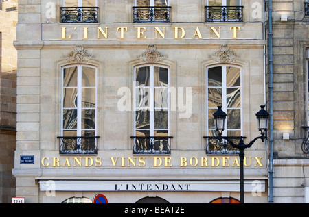 Enoteca l'intendente tourny allees bordeaux francia Foto Stock