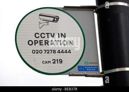 Segno, cctv in funzionamento, Holborn, Londra, Inghilterra, Regno Unito Foto Stock