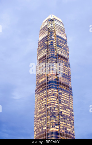 Due Centro Finanziario Internazionale, 2 IFC torre, Isola di Hong Kong, Hong Kong, Cina, Asia Foto Stock