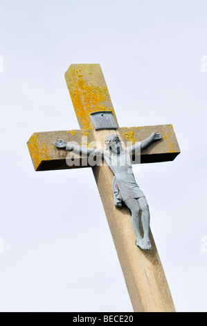 Gesù Cristo crocifisso sulla croce Foto Stock