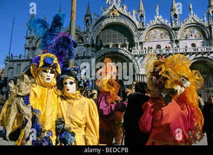 Maschere, Piazza San Marco, il carnevale di Venezia, Veneto, Italia, Europa Foto Stock