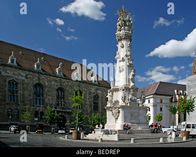 La Colonna della Santa Trinità, Barocca colonna della peste con figure di santi, 14 m. alto, commemorando l'epidemia di peste nel 1691, Matthi Foto Stock