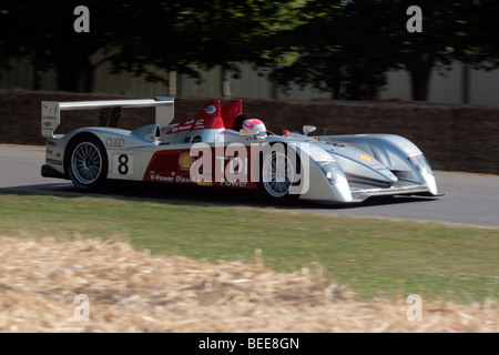 Audi R10 TDI 5.5 litri turbocompressa V12 Diesel Le Mans auto Foto Stock