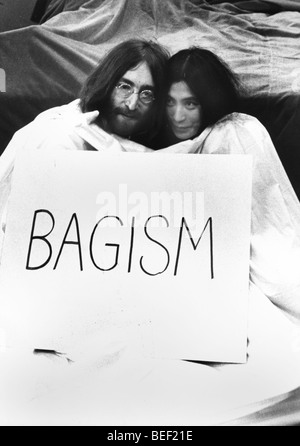 John Lennon e Yoko Ono vengono visualizzati su "oggi" mostra Foto Stock